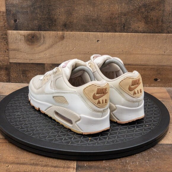 NIKE AIR MAX 90 WOMENS ATHLETIC SHOES RETRO SNEAKERS LIGHT BROWN LOW SIZE 10.5 - Picture 6 of 9